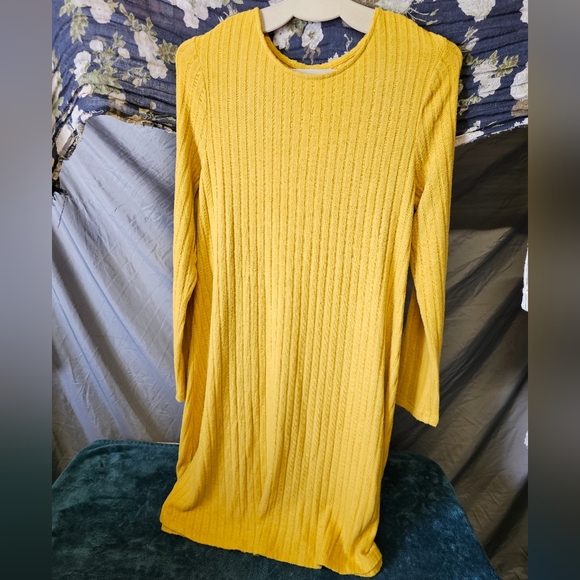 🆕 Style & Co Ribbed Midi Sweater Dress in Mustard size L - Picture 2 of 7